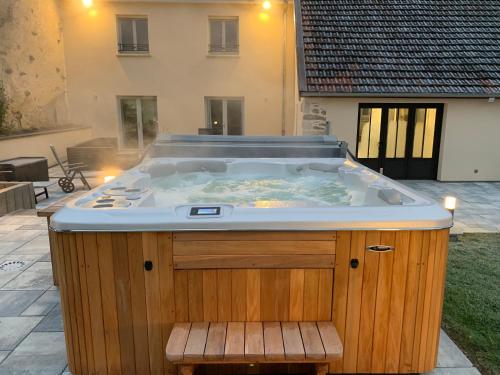 Chez la Rose luxueuse cottage avec jacuzzi