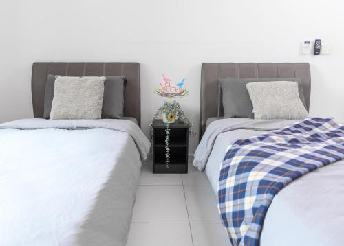 De Oasis - Mount Austin-Netflix/Ikea/Toppen/Jusco