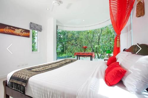 Spacious 8BR Private Pool Villa in Chalong, Chalong (fotografie 3)