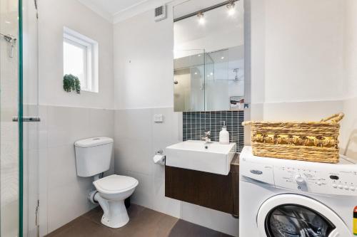 St Kilda Stylish Studio Apartment