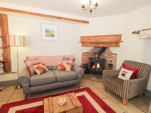 Honey Bee Cottage Scarborough - image 5