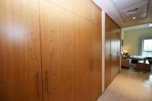 Luxury Escapes - Stylish Studio Vacation Home near Metro - MOG189 DG, Dubaj (fotografie 9)