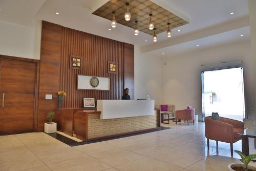 Előcsarnok, Mannat Resort Paota in Kotputli