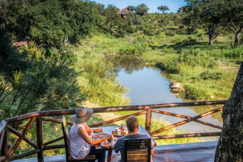 Lukimbi Safari Lodge