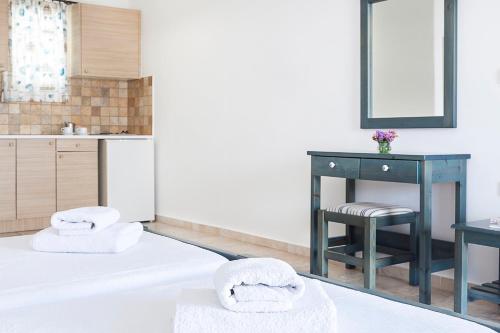 ห้องครัว, San Antonio Summer House in โลการาซ - พาวน์ด้าบีช