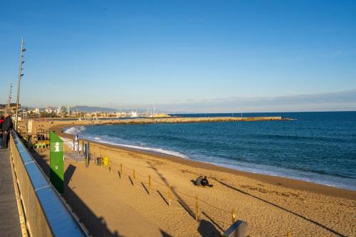 Kronos on the Beach suite 1 - image 5