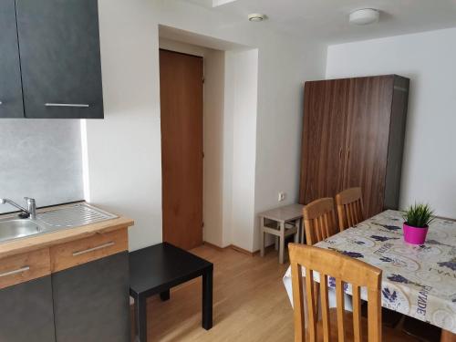 Konyha, Sedlonov 178 in Sedlonov