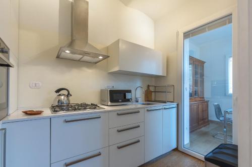 GuestHost - Bologna Saragozza District Apartment, Bolonia (zdjęcie 5)