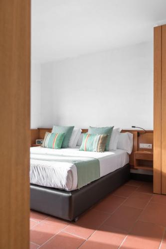 Almadraba Park Hotel - image 10