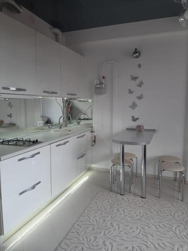 Apartment on Krymskaya 65b
