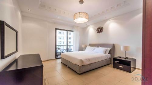 Two Bedrooms in JBR, Bahar by Deluxe Holiday Homes