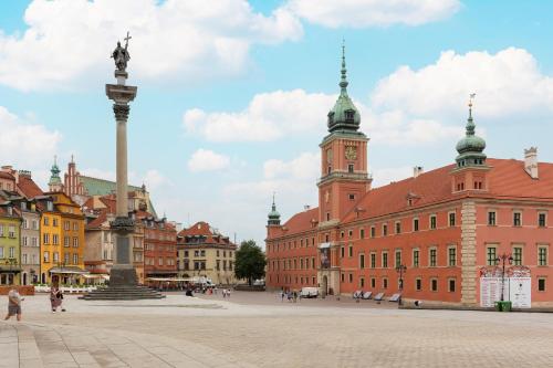 Apartament przy Placu Zamkowym by Noclegi Renters, Varsavia