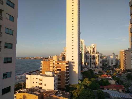 Hermoso Apto, vista parcial al mar y al Centro Histórico de Cartagena de Indias