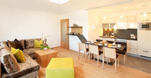 Lederer's living - image 14