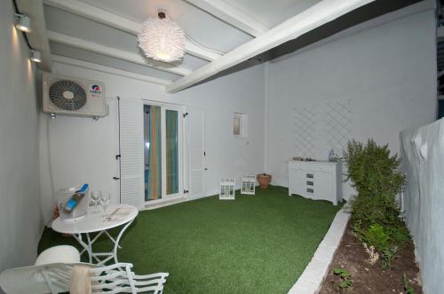 Mykonos Marina 5