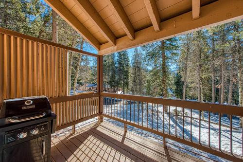 Huntington Lake Hideaway