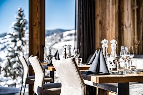 ALMMONTE SENSUM SUITES - Funky Living Hotel – Wagrain, MN