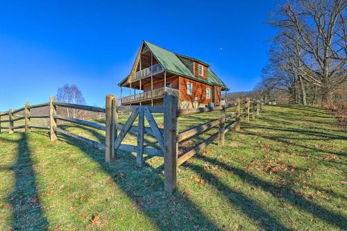 Sparta Cabin with Panoramic View, Wood Interior