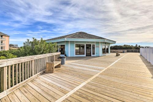 Emerald Isle Condo with Indoor Pool and Beach Access!