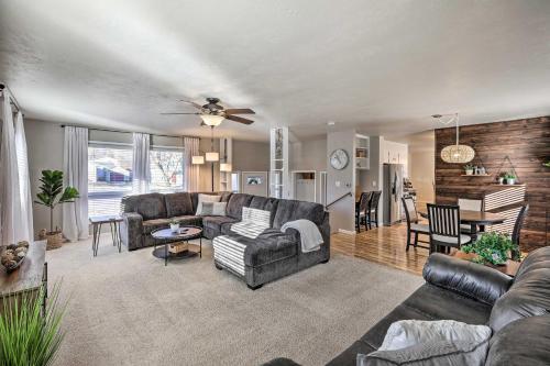 Sioux Center Split-Level Home w/ Game Room! - Doon, IA