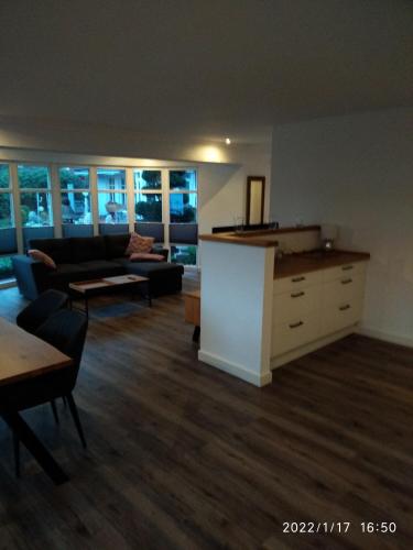 廚房, Ferienwohnung Christine in 耶費爾