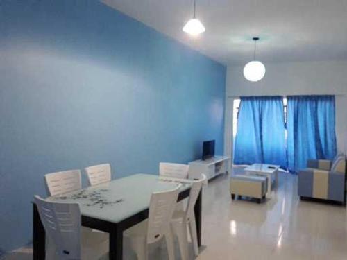 The Sky - The Cave Guest House