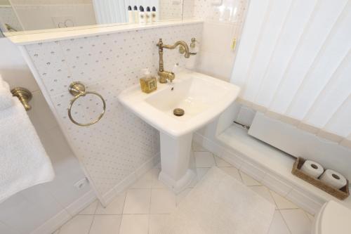 Boutique Pension Ametyst Room Type - Double or Twin Room