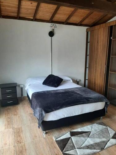 Cabana tranquila y Comoda con Chimenea interior