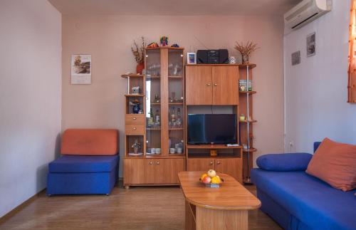 One-Bedroom apartment Standard image 10
