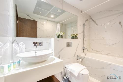 Restful 2BR at Hameni Residences JVC by Deluxe Holiday Homes