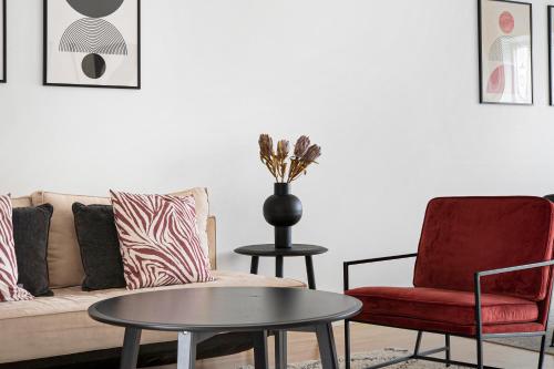 Three-bedroom Apartment with a Balcony in Copenhagen Ørestad near metro station - main image