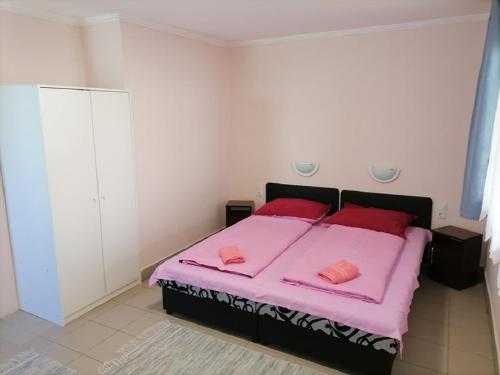 Cserke Gyongye Apartman in Cserkeszőlő