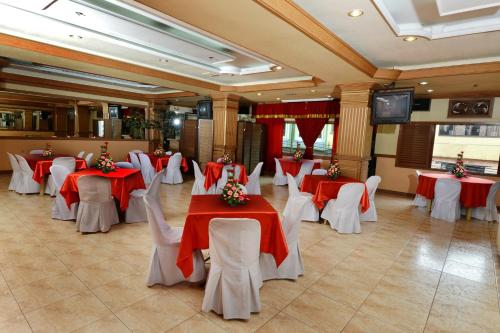 Instalaciones, Paladin Hotel in Baguio