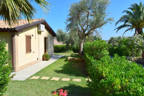 Garden, Villa Manu in Lapedona