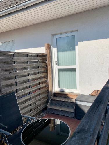 Terraza/balcón, Ferienzimmer/wohnung am Kurstrand, WLAN in Zingst