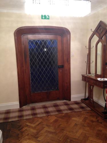 Whitethorn Bed and Breakfast - image 6