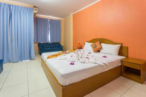 Room in Guest room - Bucintoro Restaurant Guesthouse Belvedere - Central Double Room with Ac Wifi