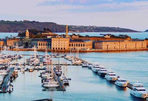 The Yard apartment - Royal William Yard Plymouth