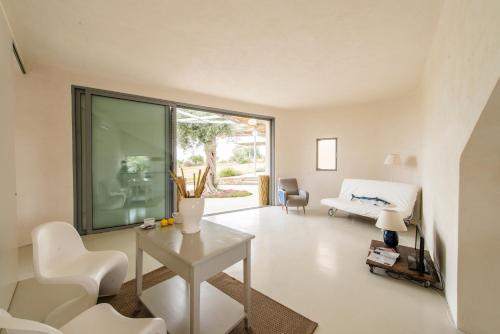 Villa with Sea View image 10