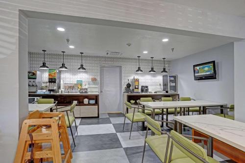 Quality Inn Pierre-Fort Pierre - image 6