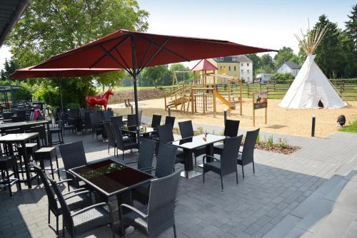 مطعم, Hotel-Restaurant Rotes Einhorn Duren *** Superior in دورين