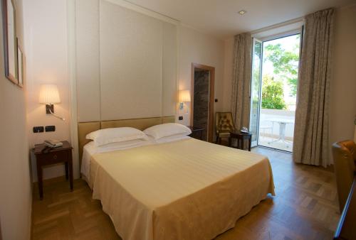 Deluxe Double Room 1°-2° Sea View