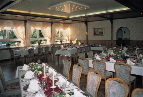 Hotel-Restaurant Schmachtenbergshof - image 9