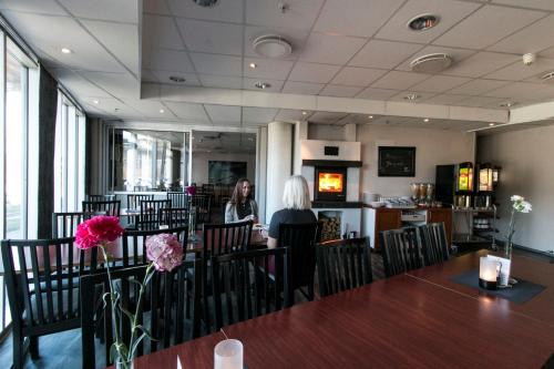 Restaurant, Hamar Vandrerhjem in Hamar