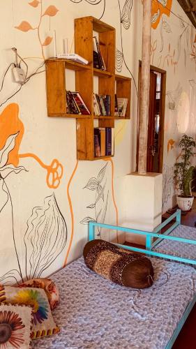 ROOTSVILLA VAGATOR - Longstays, Coworking Backpacker's Hostel