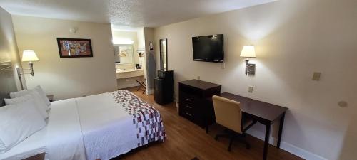 Deluxe 2 Full Beds Smoking