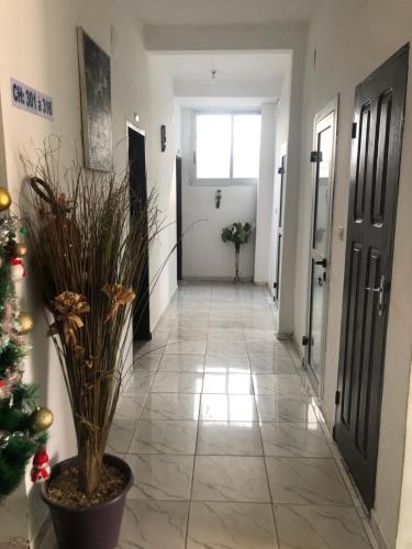 HOTEL LA GRACE KRIBI-ELABE in ครีบี