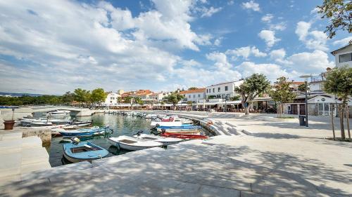 Njivice, otok Krk, apartman Dora