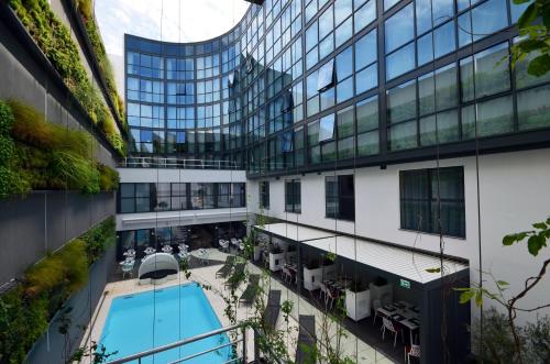 Holiday Inn Dijon Toison D'or an IHG Hotel - main image