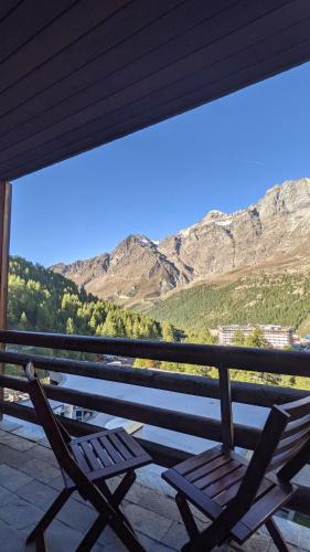 Cervinia Apartment 2121 - Ski & Mountain Panorama